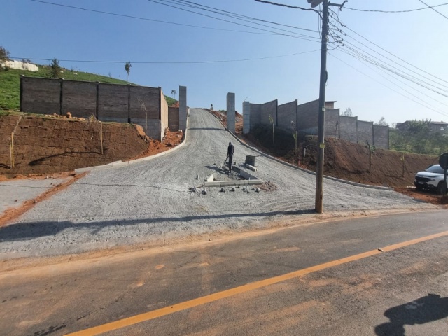 ESTRADA MARIO PEREIRA,GUARAREMA,São Paulo,Brasil 08900000,Terreno,1787